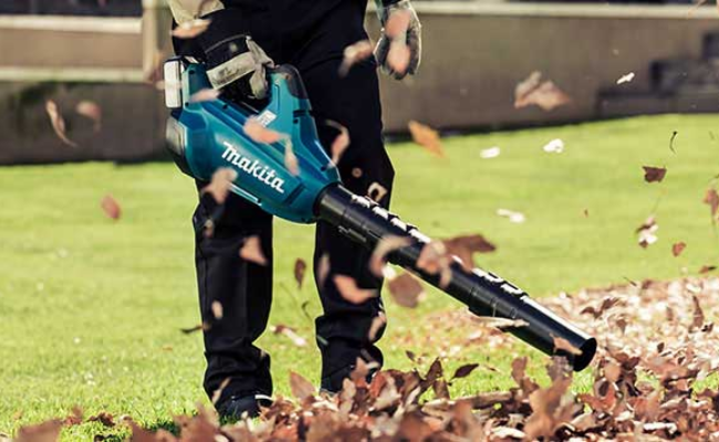 Makita blower 18v vs 36v- Who’s the best in town? Find out!